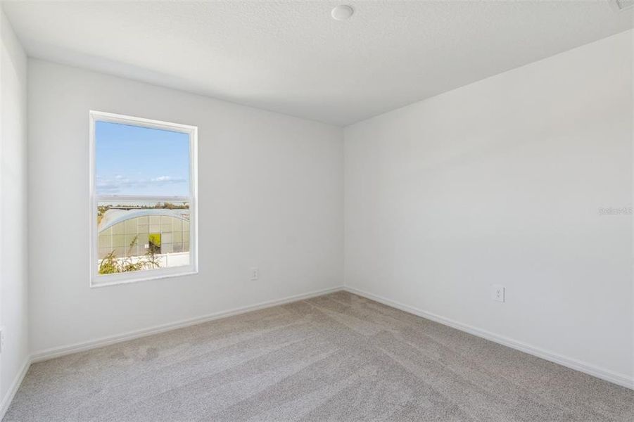 Spacious, unfurnished interior of a new home in Southpointe, Palmetto (Image 28).