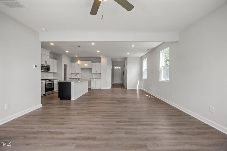 Image 23 of a home in Woodland Crossing.