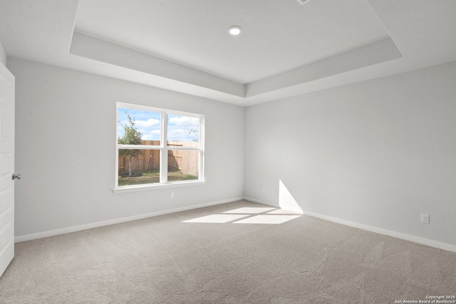 Spacious, unfurnished interior of a new home in Timber Creek, San Antonio (Image 26). Spacious, unfurnished interior of a new home in Timber Creek, San Antonio (Image 26).