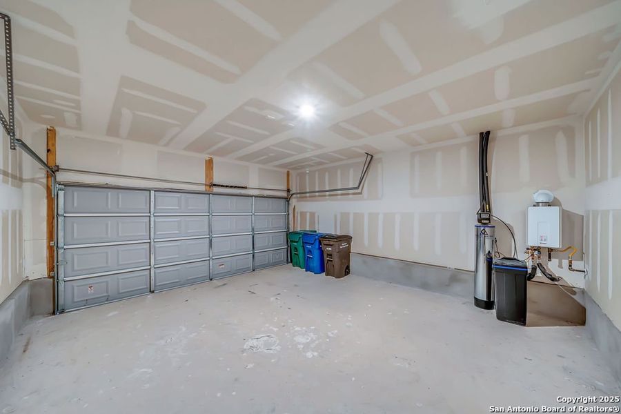 In-progress construction of a new home in , Converse, TX (Image 20). In-progress construction of a new home in , Converse, TX (Image 20).