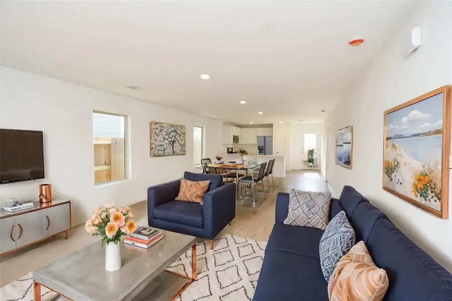 Furnished interior view inside a new home in Ladera Trails, Conroe (Image 8).