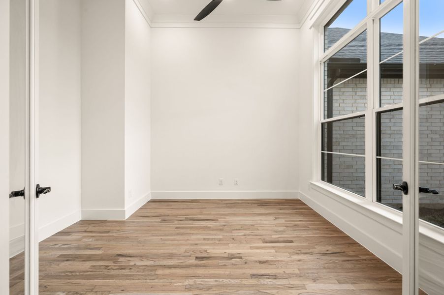Spacious, unfurnished interior of a new home in Highland Oaks, Boyd (Image 23). Spacious, unfurnished interior of a new home in Highland Oaks, Boyd (Image 23).