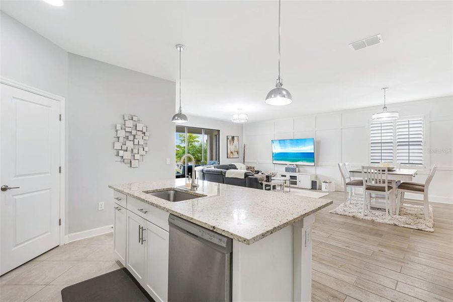 Furnished interior view inside a new home in , Bradenton (Image 24).