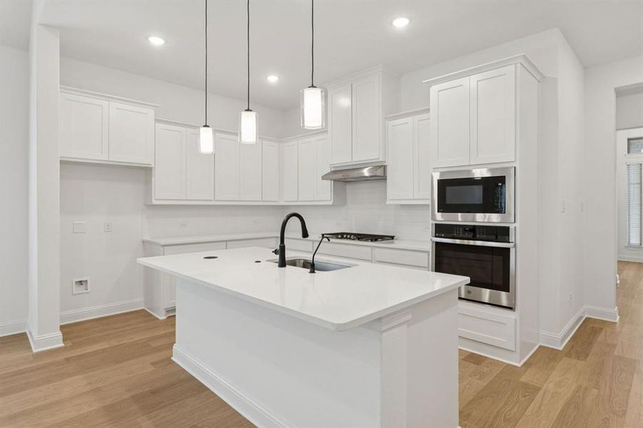 18-9717Flourishing_018