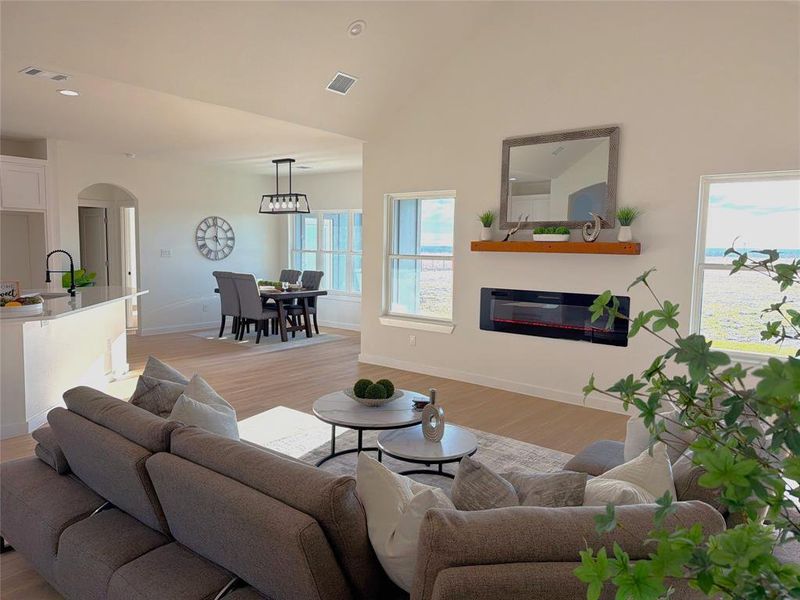Furnished interior view inside a new home in , Waxahachie (Image 5).