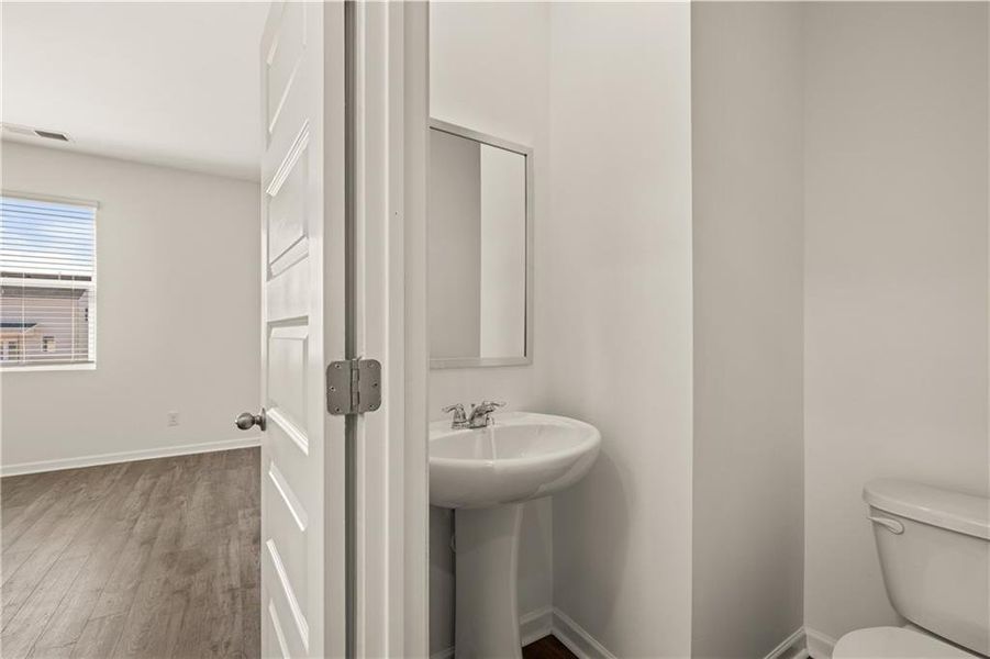 Furnished interior view inside a new home in Twin Lakes, Hoschton (Image 11).