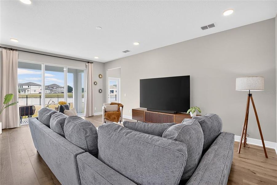 Furnished interior view inside a new home in , Wesley Chapel (Image 37).