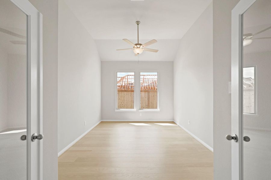 Spacious, unfurnished interior of a new home in Bridgeland 55', Cypress (Image 26). Spacious, unfurnished interior of a new home in Bridgeland 55', Cypress (Image 26).