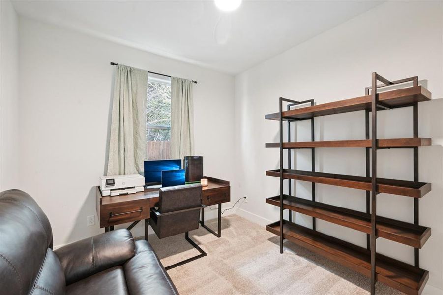 Furnished interior view inside a new home in , Granbury (Image 18).