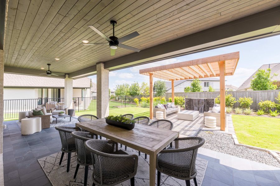 Representative exterior details of a home built from the Camden by Tri Pointe Homes in Bridgeland, Cypress (Image 30).