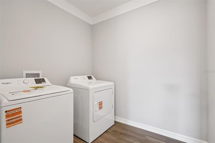 Close-up of interior finishes inside a home in , Haines City (Image 17).