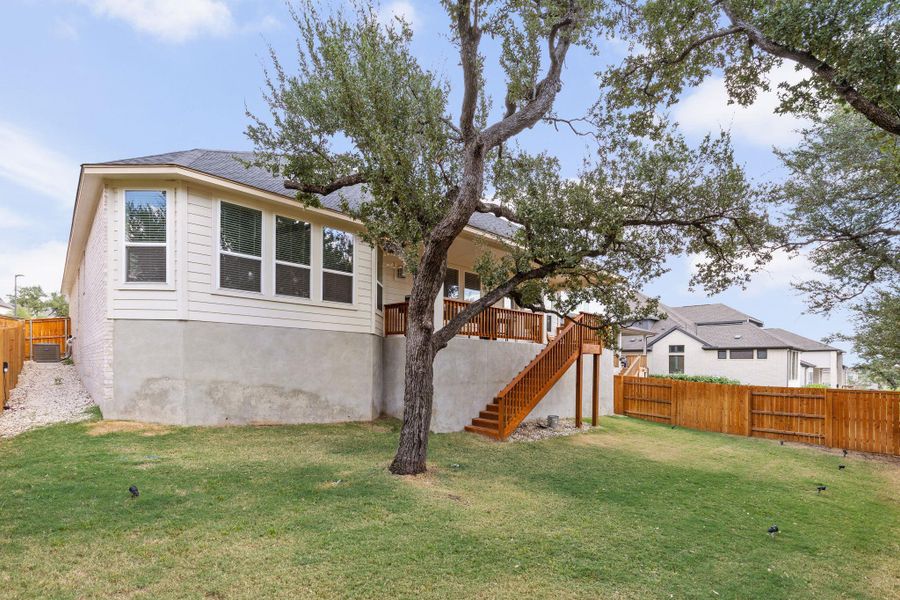 Image 37 of a home in Parkside on the River.