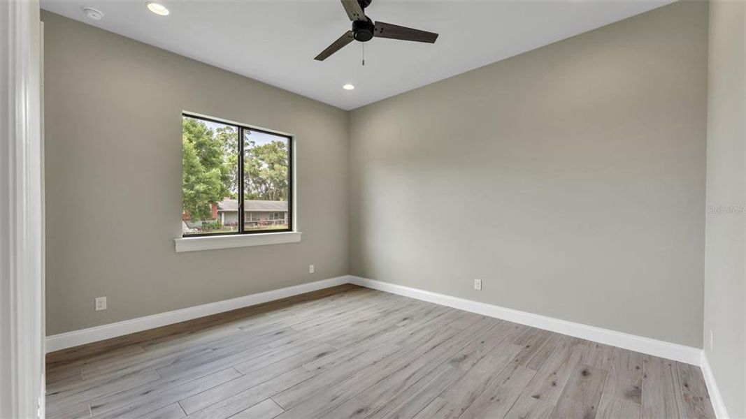 Spacious, unfurnished interior of a new home in , Lakeland (Image 51).