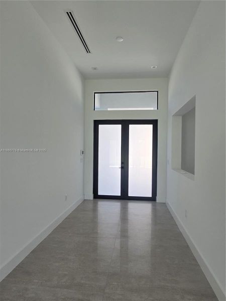 Spacious, unfurnished interior of a new home in , Homestead (Image 73).