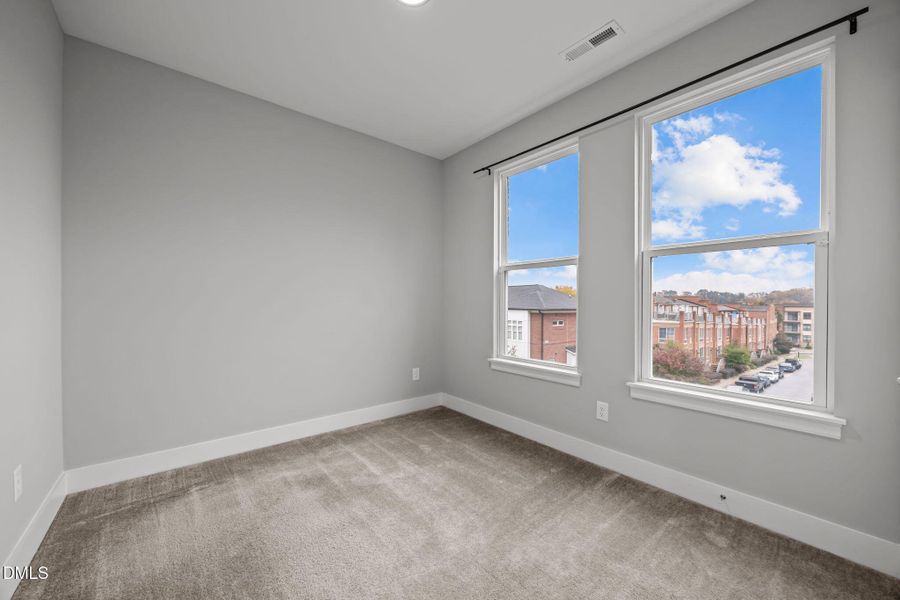 40-web-or-mls-IMG_1558 40-web-or-mls-IMG_1558