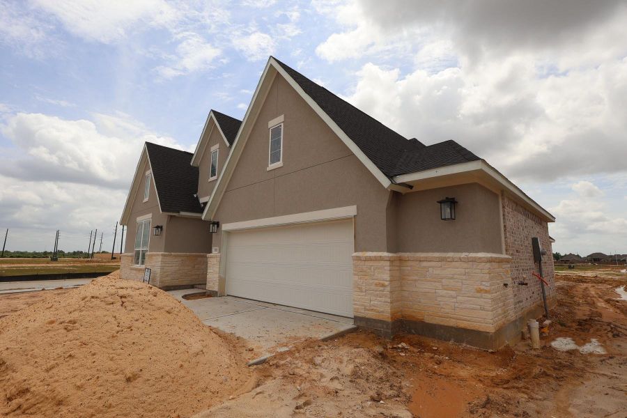 In-progress construction of a new home in Dunham Pointe, Cypress, TX (Image 10).