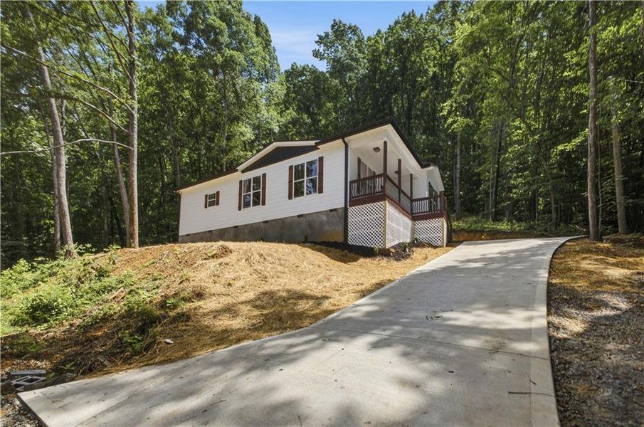 Image 40 of a home in .