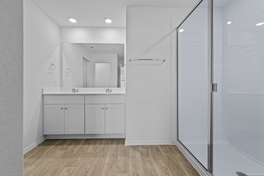 Furnished interior view inside a new home in Arroyo Ranch, Seguin (Image 9). Furnished interior view inside a new home in Arroyo Ranch, Seguin (Image 9).
