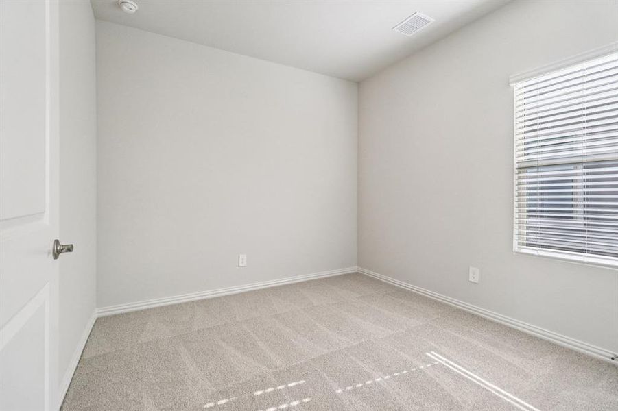 Photo is not of the actual home, but is an inspirational photo of builder’s model home and may depict options, furnishings, and/or decorator features that are not included.