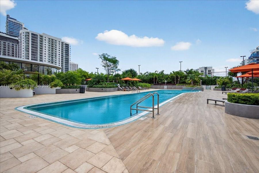 Community amenities in , Miami (Image 49).