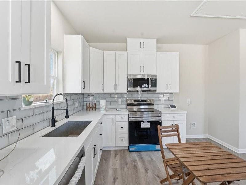 Furnished interior view inside a new home in , Houston (Image 5).