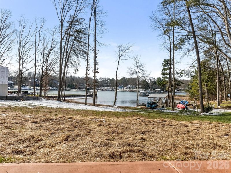 Image 44 of a home in .