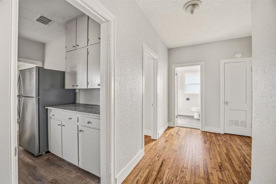 Furnished interior view inside a new home in , Stephenville (Image 8).