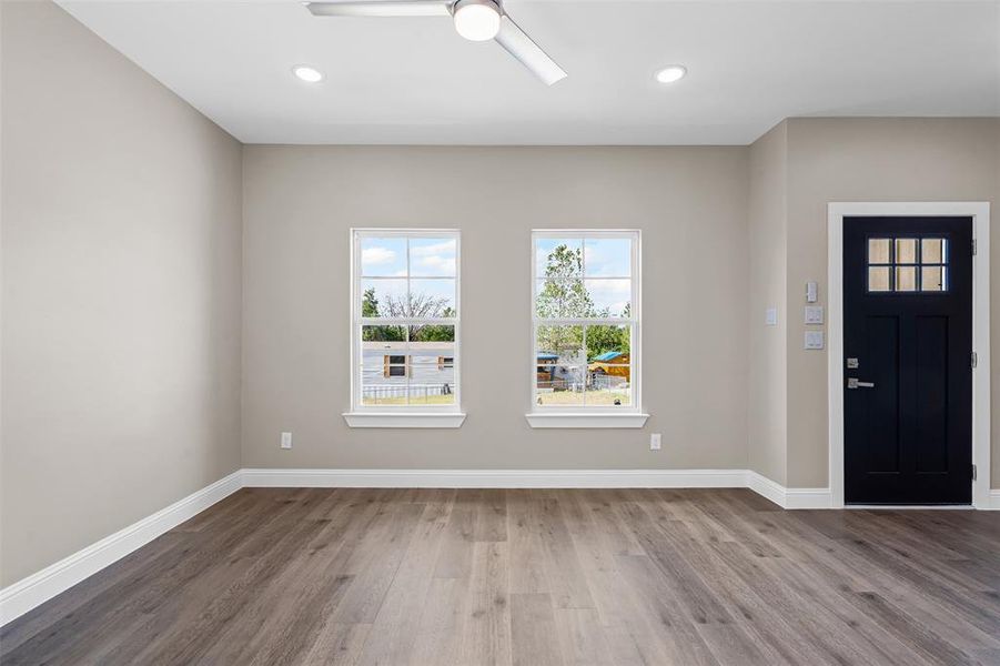 Spacious, unfurnished interior of a new home in , Granbury (Image 31). Spacious, unfurnished interior of a new home in , Granbury (Image 31).