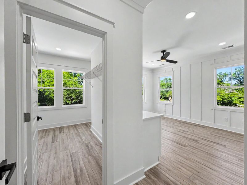Spacious, unfurnished interior of a new home in , North Charleston (Image 37).