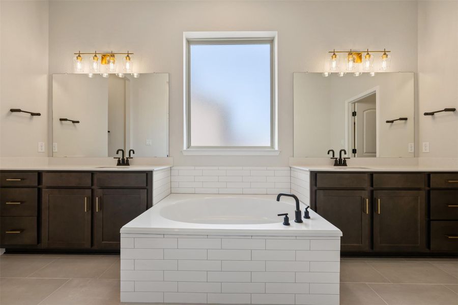 Furnished interior view inside a new home in Berry Creek Highlands, Georgetown (Image 6).