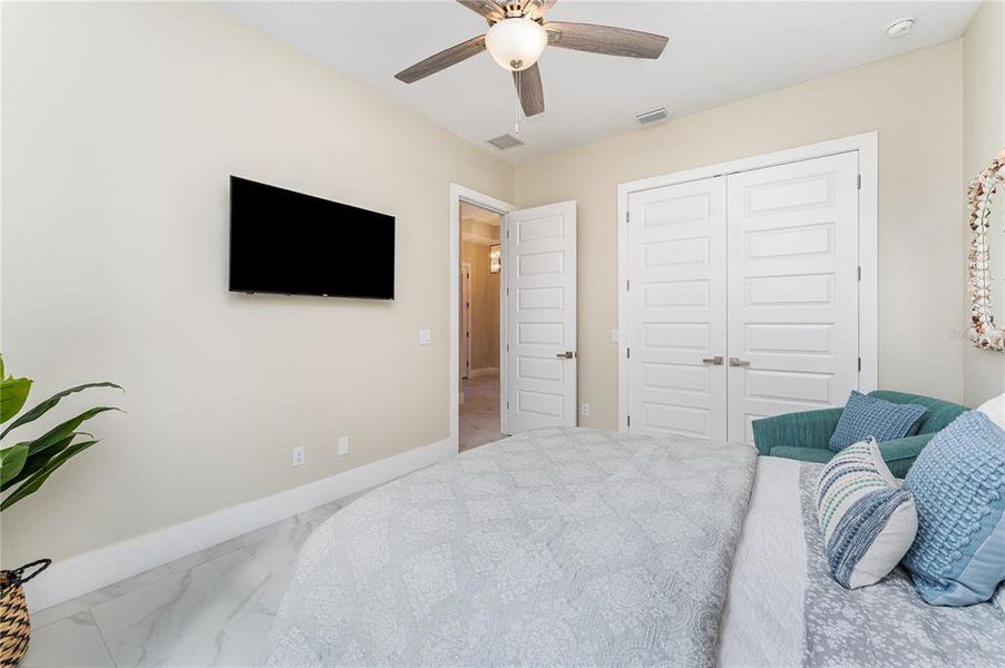 Furnished interior view inside a new home in , Auburndale (Image 26).