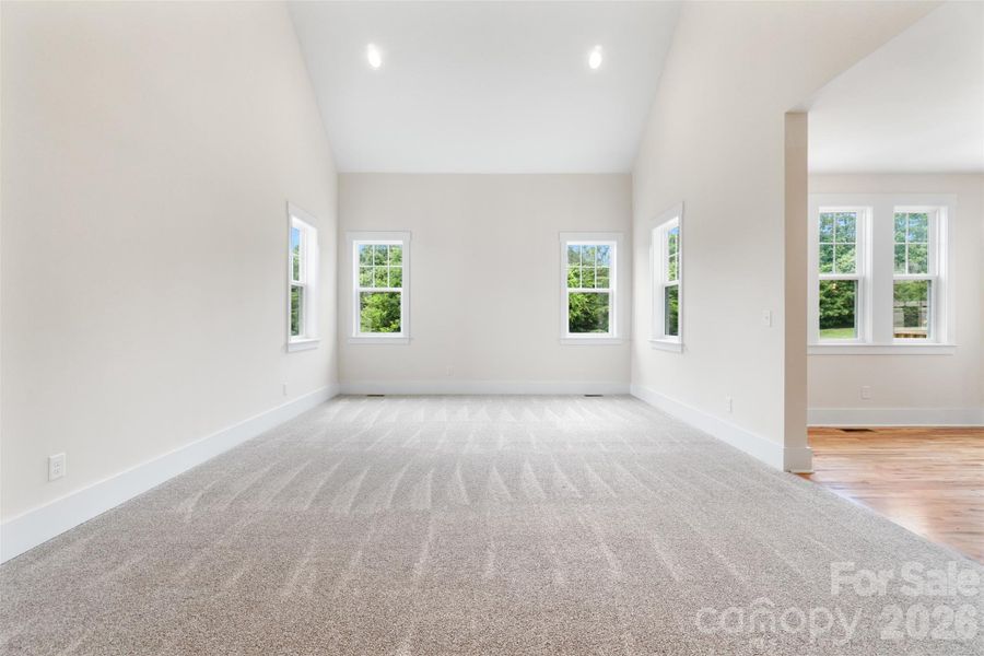 Spacious, unfurnished interior of a new home in , Concord (Image 28).