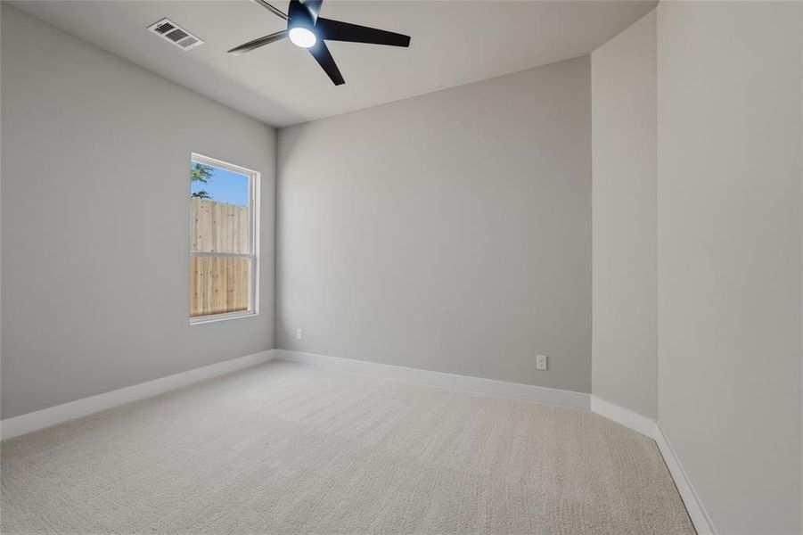 Spacious, unfurnished interior of a new home in , Dallas (Image 22).
