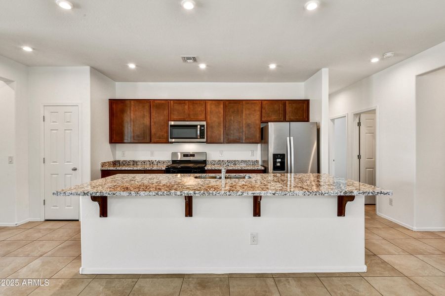 08-Kitchen 08-Kitchen