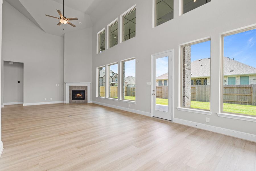 Spacious, unfurnished interior of a new home in Coastal Point, League City (Image 13). Spacious, unfurnished interior of a new home in Coastal Point, League City (Image 13).