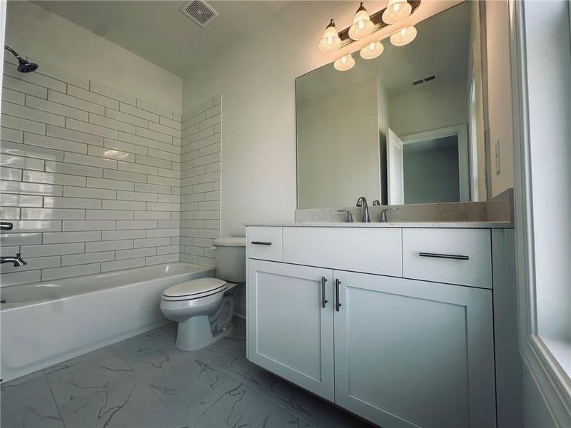 EnSuite bath is perfect for a roommate floorplan on 2nd floor