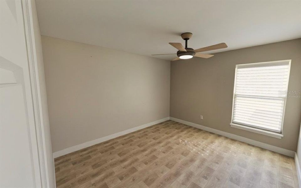 Spacious, unfurnished interior of a new home in , Ocklawaha (Image 7).