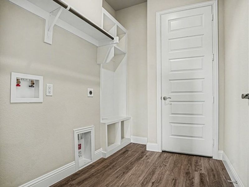 Spacious, unfurnished interior of a new home in Ten Mile Creek Estates, DeSoto (Image 21). Spacious, unfurnished interior of a new home in Ten Mile Creek Estates, DeSoto (Image 21).