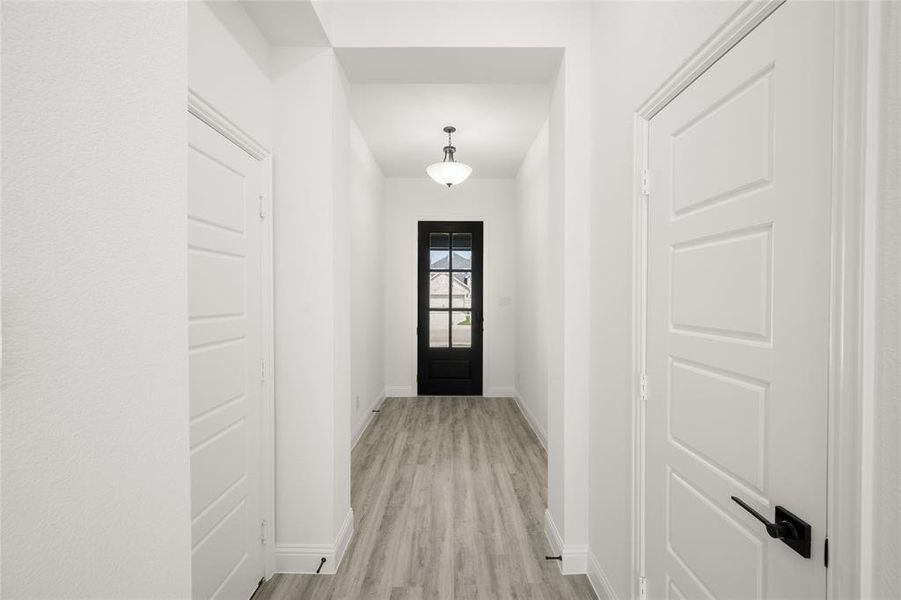 4324 Knight- Entry-1