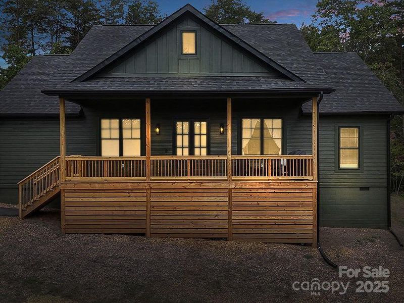 Exterior details and patio area of a home in , Columbus (Image 19).