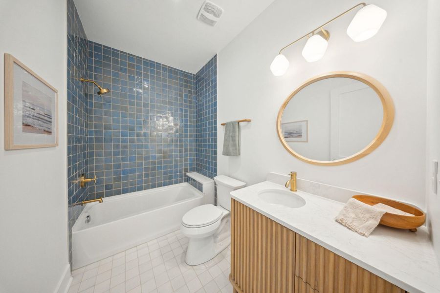 Furnished interior view inside a new home in , Folly Beach (Image 23).