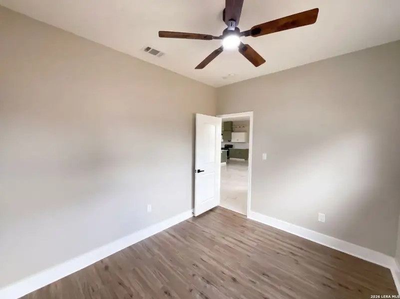 Spacious, unfurnished interior of a new home in , Lytle (Image 19).