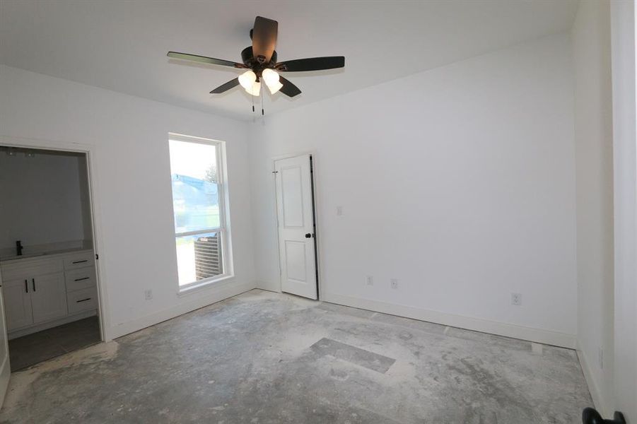 Image 20 of a home in .