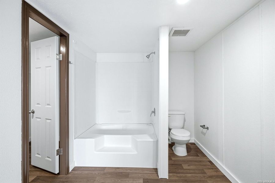 Furnished interior view inside a new home in , Atascosa (Image 3).