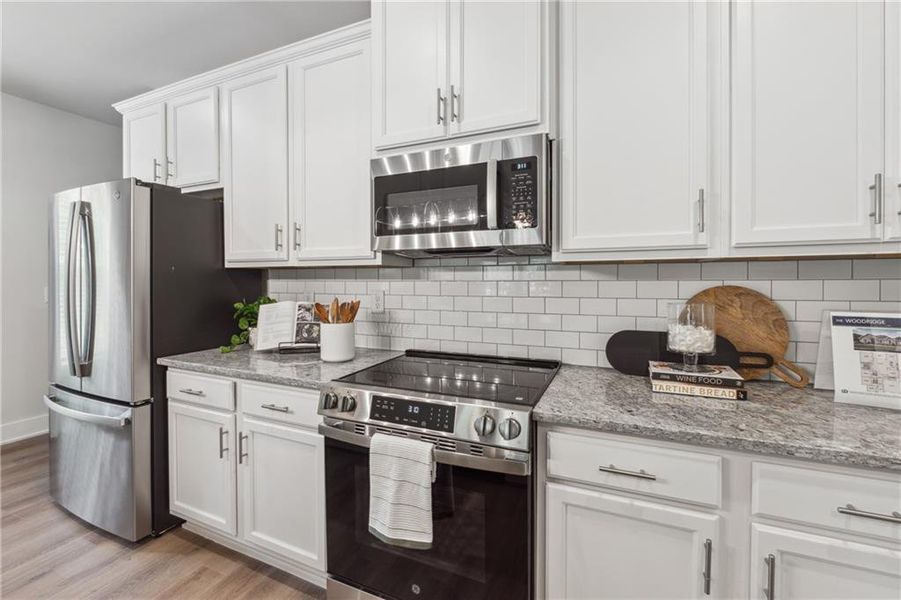 Furnished interior view inside a new home in , Gainesville (Image 41).