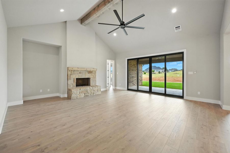Spacious, unfurnished interior of a new home in Rocky Top Ranch, Reno (Image 18). Spacious, unfurnished interior of a new home in Rocky Top Ranch, Reno (Image 18).