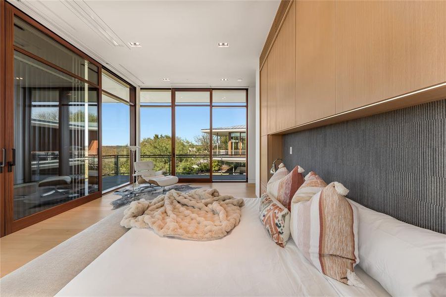 Image 36 of a home in . Image 36 of a home in .