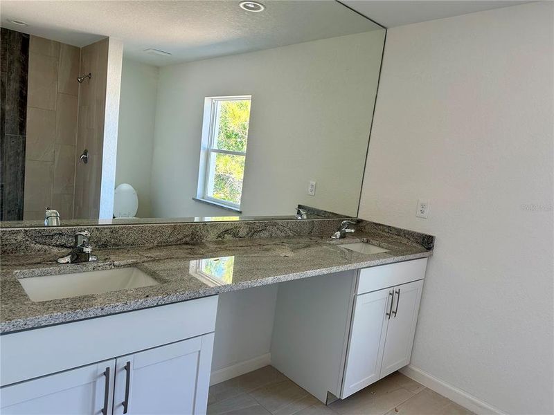 Primary double sinks