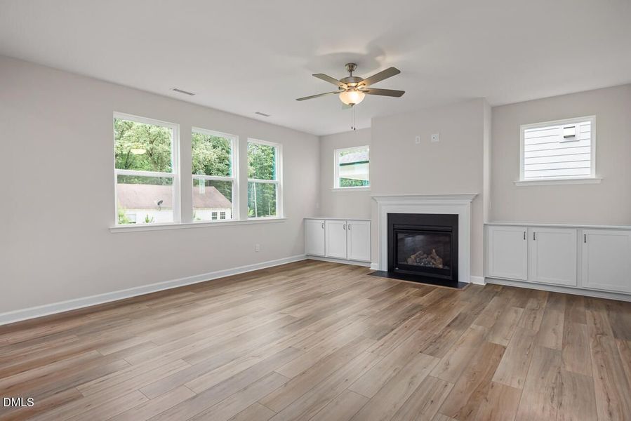 Spacious, unfurnished interior of a new home in Montrose, Aberdeen (Image 13).