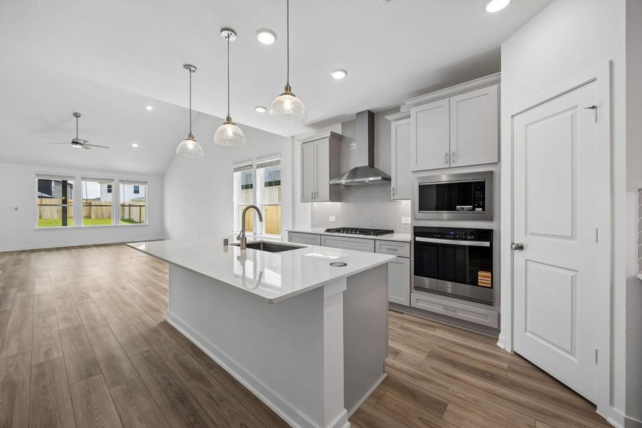 Furnished interior view inside a new home in Montgomery Bend, Montgomery (Image 17).